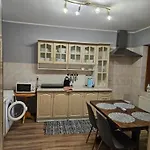 Zirka Karpat 야시냐