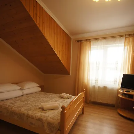 Zirka Karpat Orman Evi