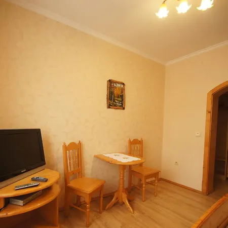 зірка карпат Дерев'яний котедж