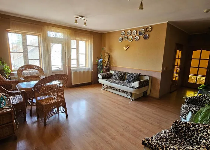Zirka Karpat Lodge