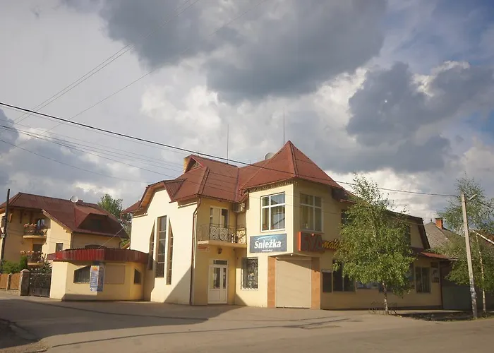 Zirka Karpat Lodge *